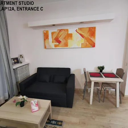 Black And White Appartement *