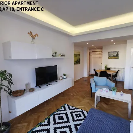 Black And White * Bucarest