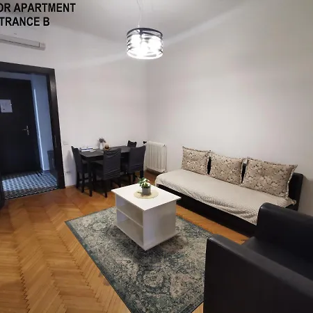 Black And White 公寓 *