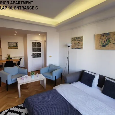 Apartamento Black And White