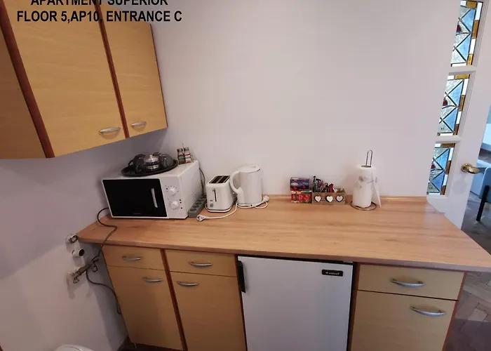 Black And White * Bukarest