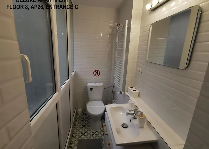 Black And White Bukarest